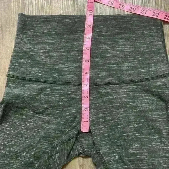 Lululemon leggings cropped yoga sizs 6 in green - Picture 6 of 10